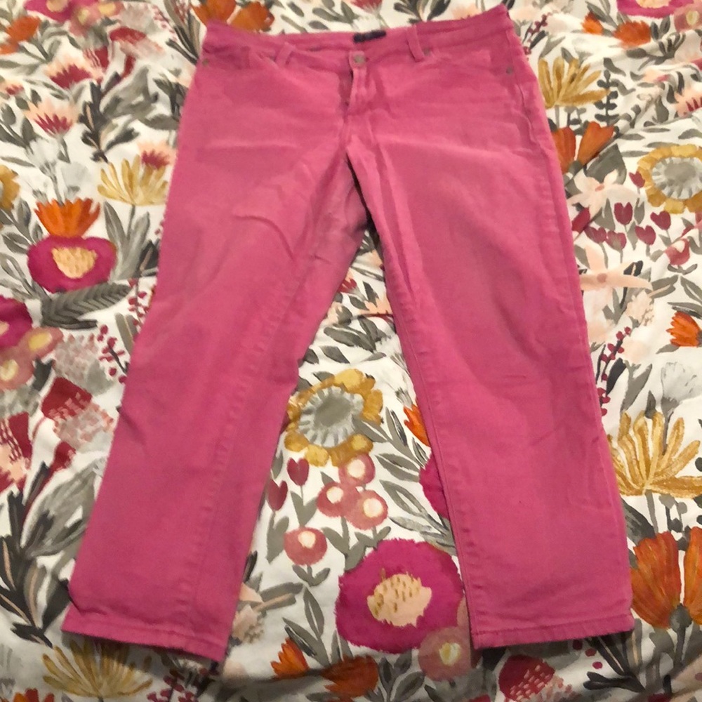 NYDJ petite Capris.